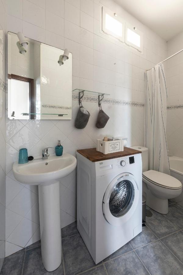 Apartamentos Turisticos La Flor Muros De Nalon Ngoại thất bức ảnh